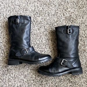 Leather mid-calf boots